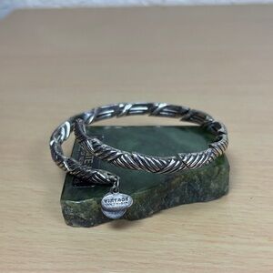 Vintage Silver-Tone Textured Bangle Bracelet